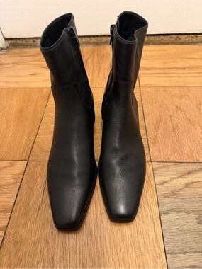 Steven Madden Dusty Boot Black Square Toe with Side Zip